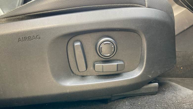 Land Rover Range Rover Evoque 2.0 eD4 SE Tech 5dr 2WD Diesel Hatchback